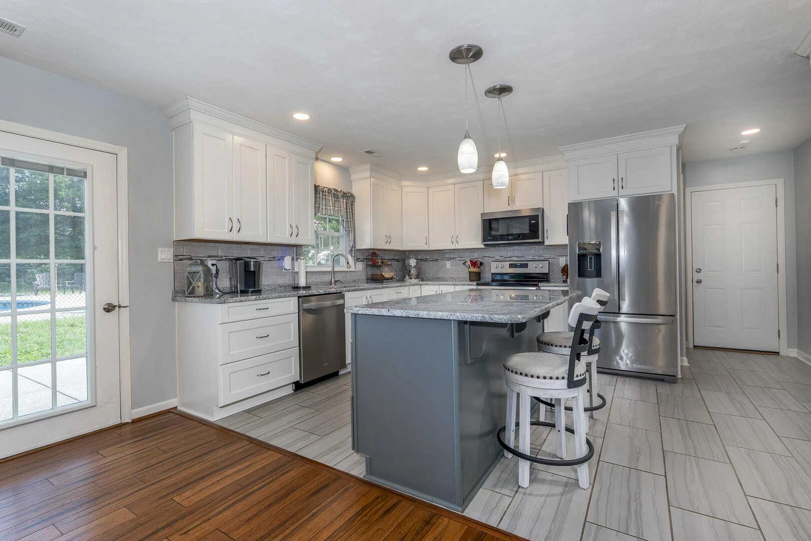 2708 Catawba RD - Photo 17