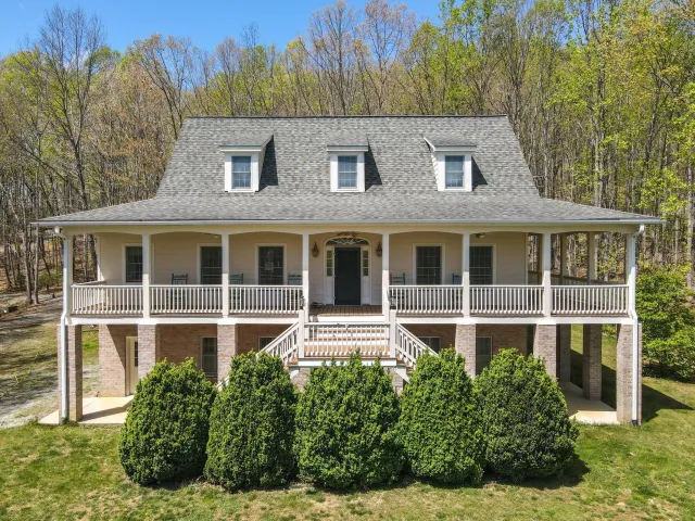 190 Henry Hill DR, Fairfield, VA, 24435