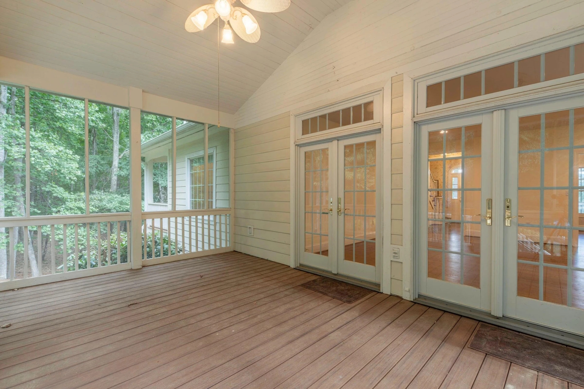 190 Henry Hill DR - Photo 18