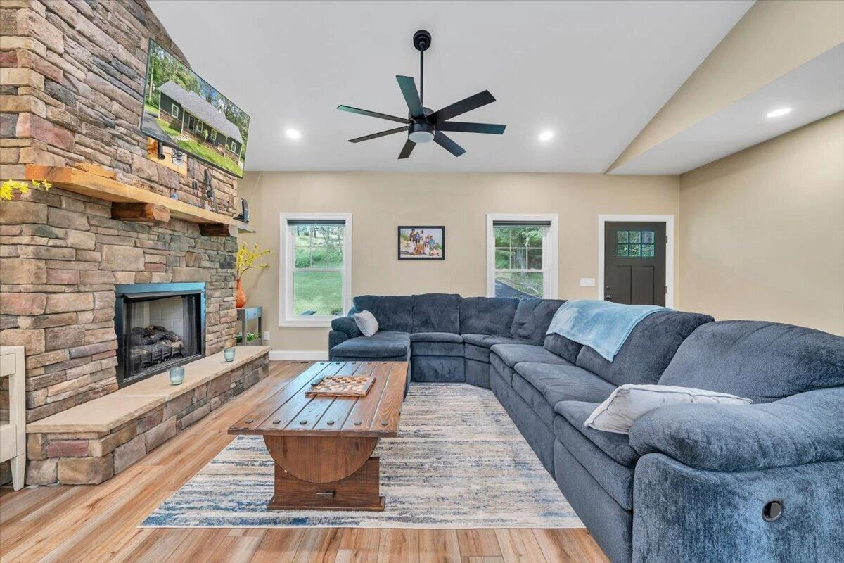 1226 Rendezvous LN - Photo 9