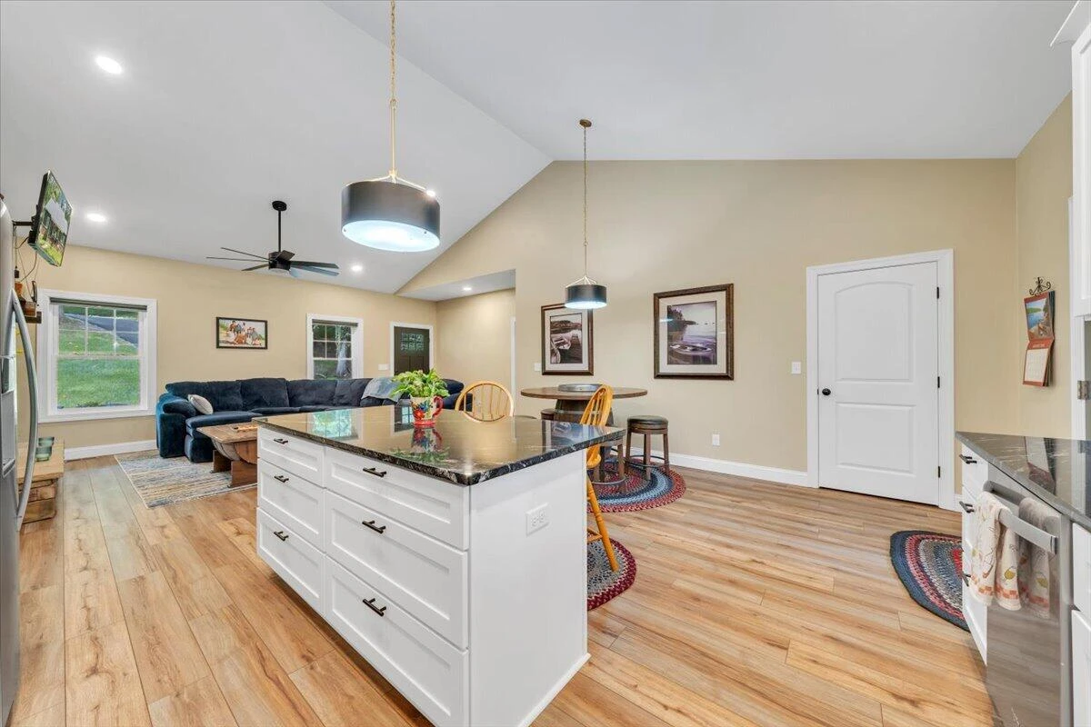 1226 Rendezvous LN - Photo 16
