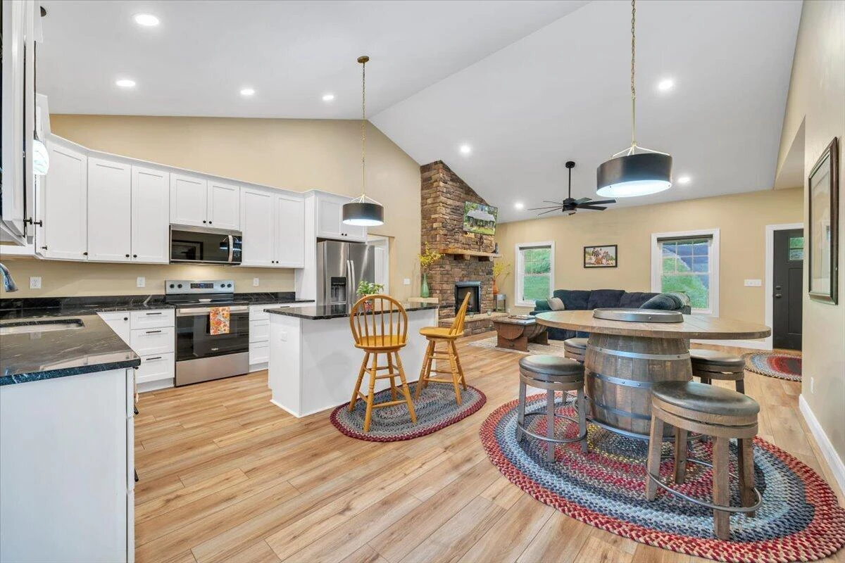 1226 Rendezvous LN - Photo 17