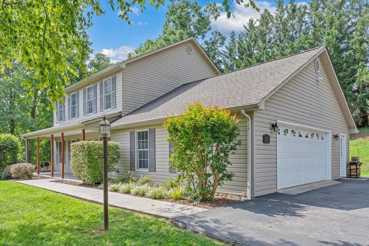 239 Pin Oak DR - Photo 2
