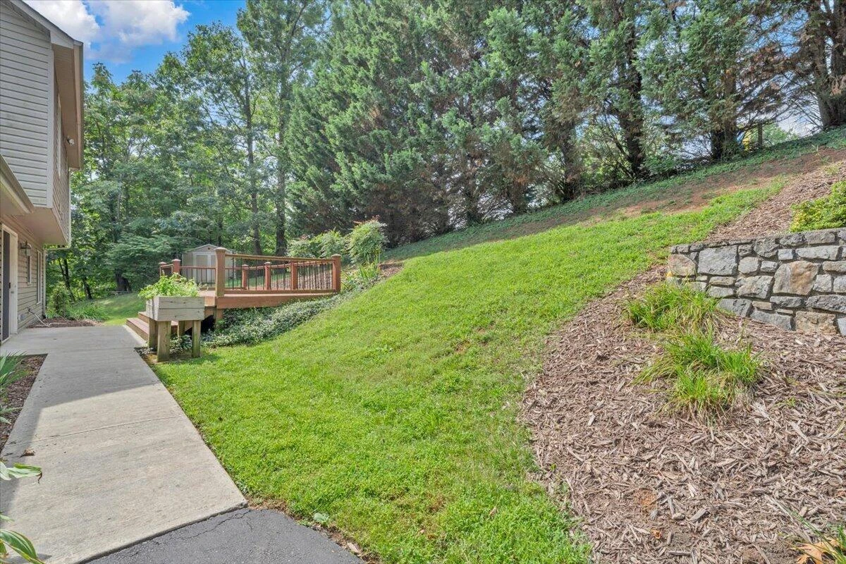 239 Pin Oak DR - Photo 35