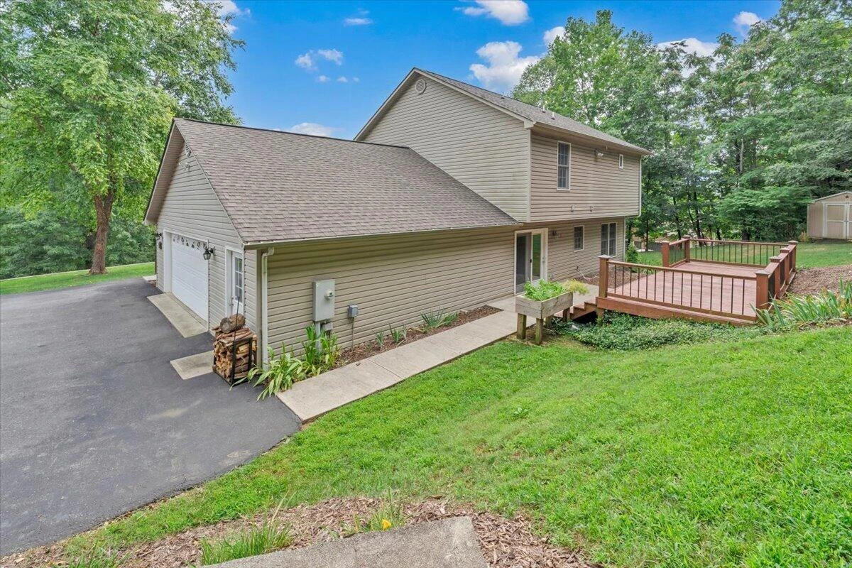 239 Pin Oak DR - Photo 42