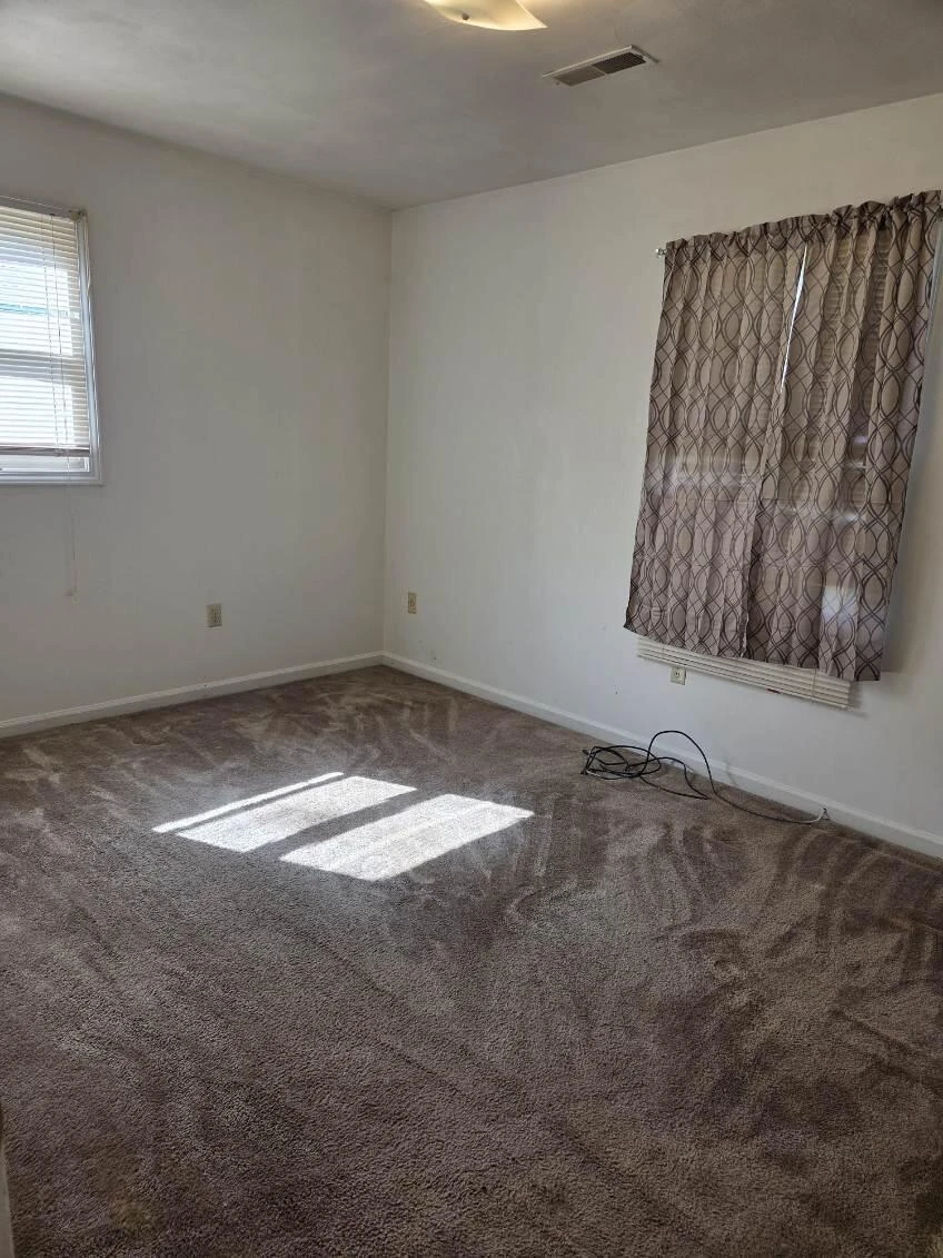 226 Rutherford CT NW - Photo 7