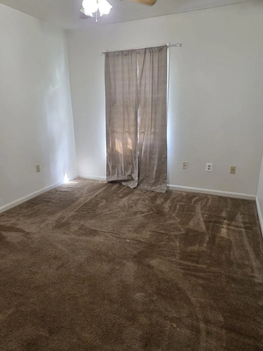 226 Rutherford CT NW - Photo 8