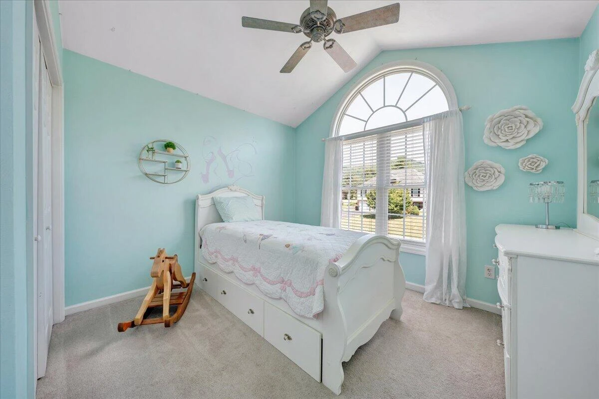632 Castleridge RD - Photo 39