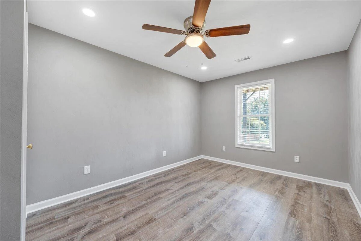 632 Castleridge RD - Photo 45