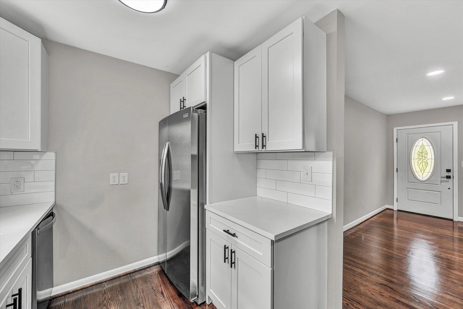 924 Ingleside LN - Photo 6