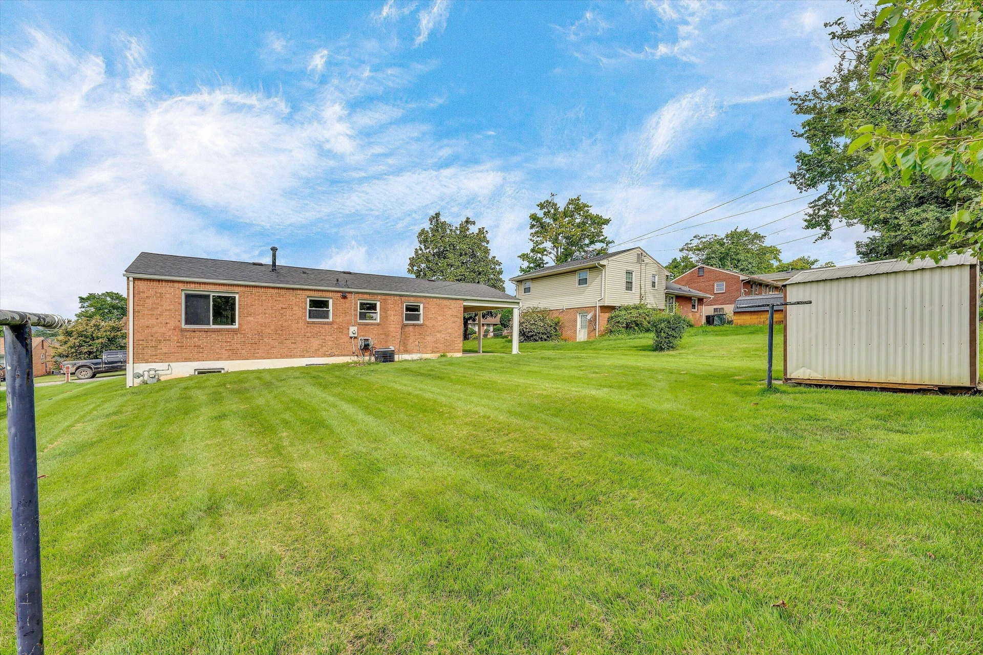 924 Ingleside LN - Photo 31