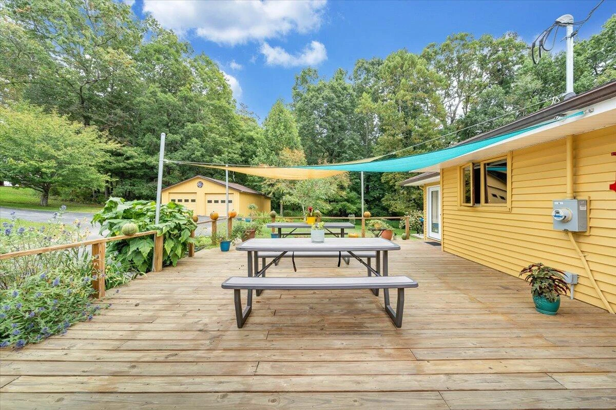7360 Floyd Hwy N - Photo 23