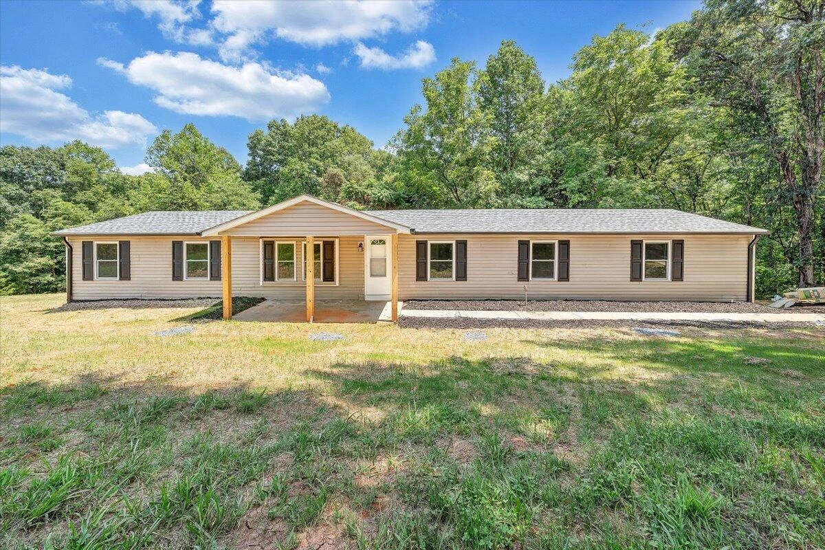 265 Meadow DR