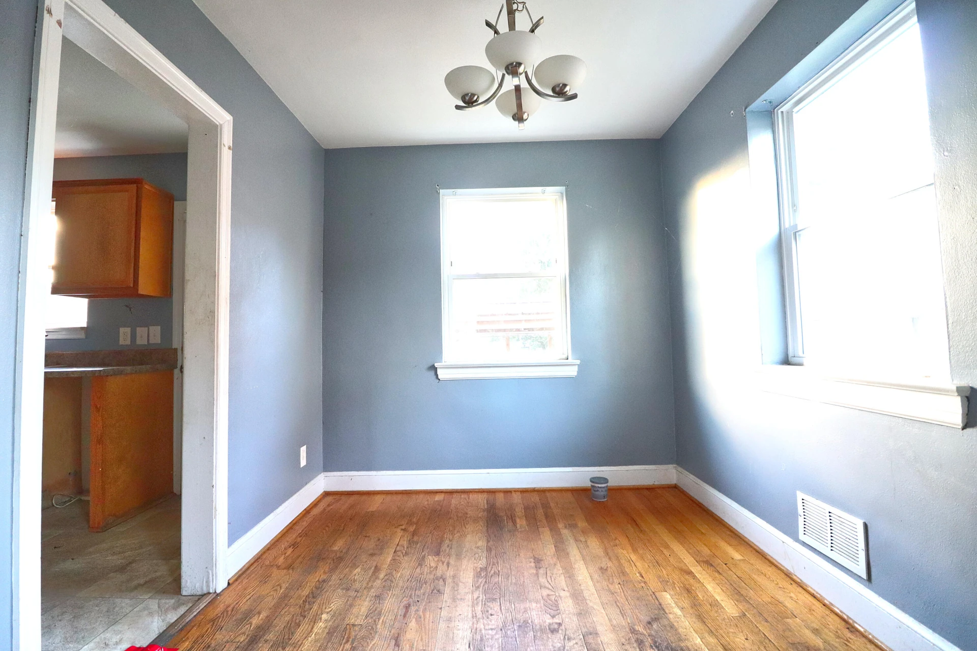 2925 Ravenwood AVE NW - Photo 7