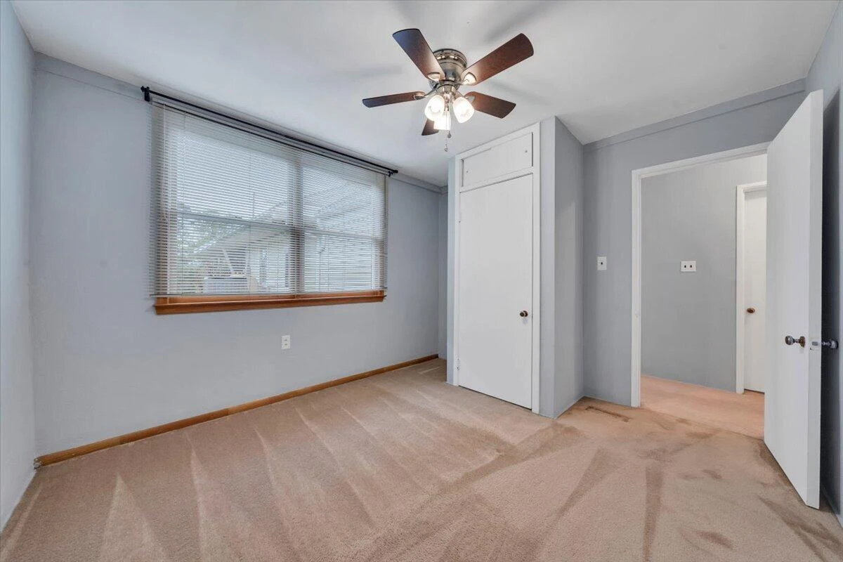 4802 Northwood DR NW - Photo 9