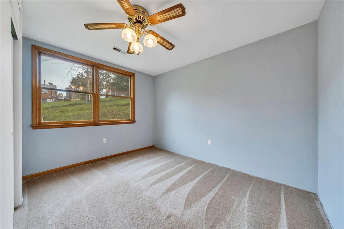 4802 Northwood DR NW - Photo 12