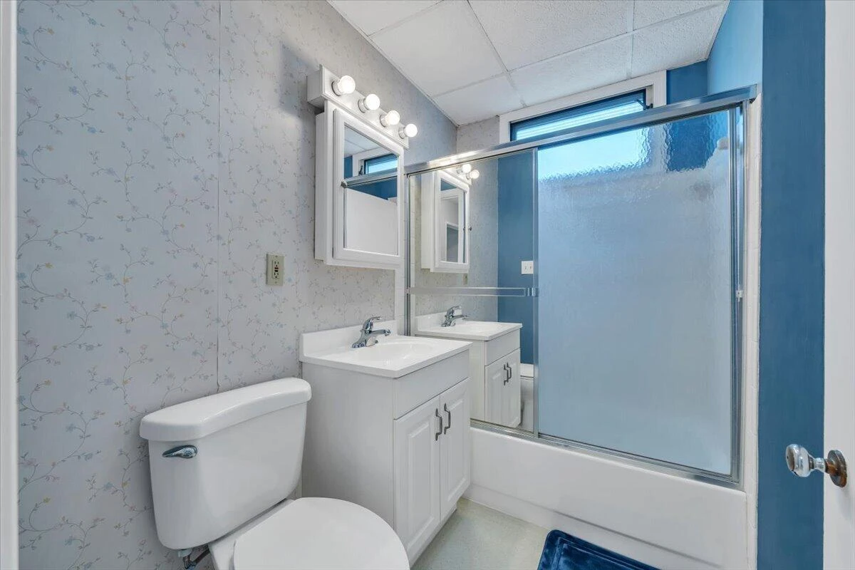 4802 Northwood DR NW - Photo 14