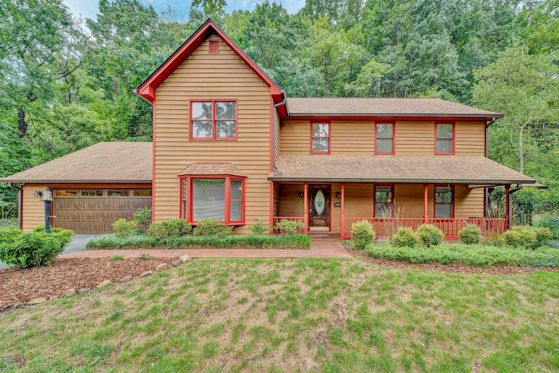 5864 Lakemont DR - Photo 3