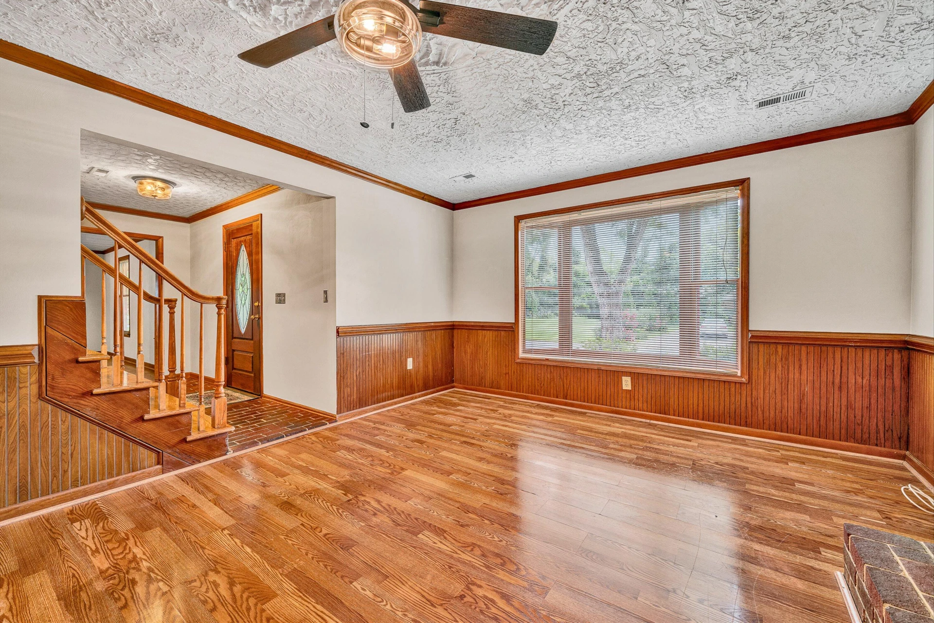 5864 Lakemont DR - Photo 6