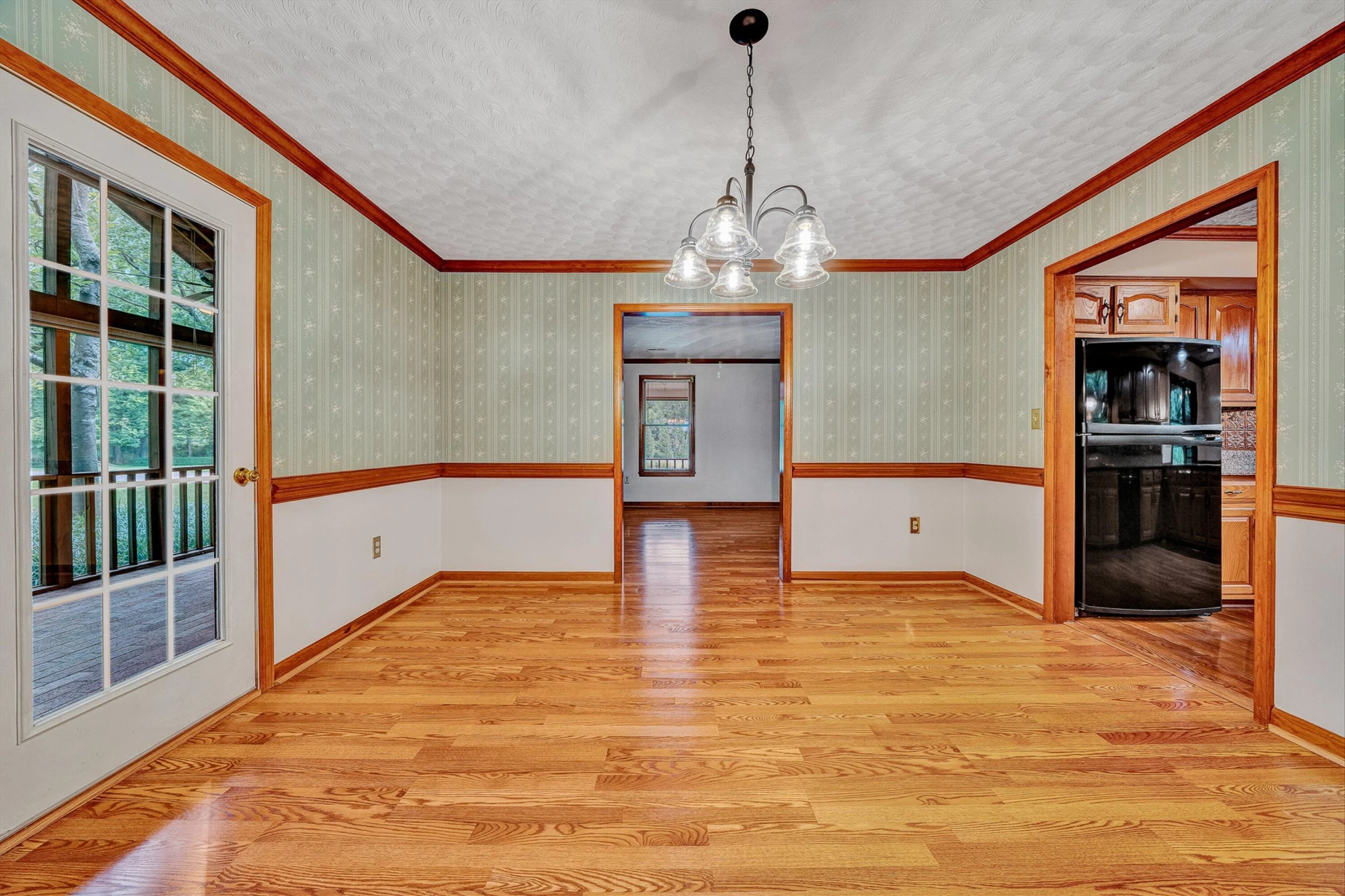 5864 Lakemont DR - Photo 16