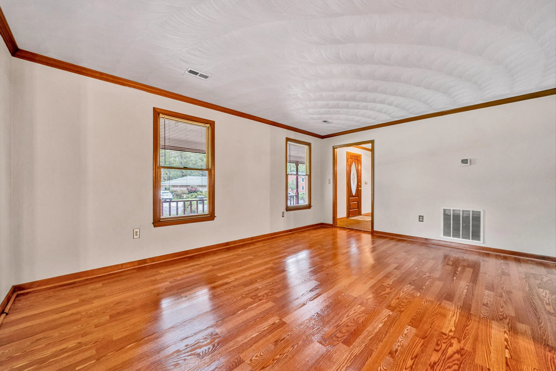 5864 Lakemont DR - Photo 19
