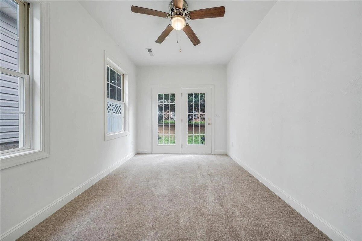 5005 Country Cottage LN - Photo 19