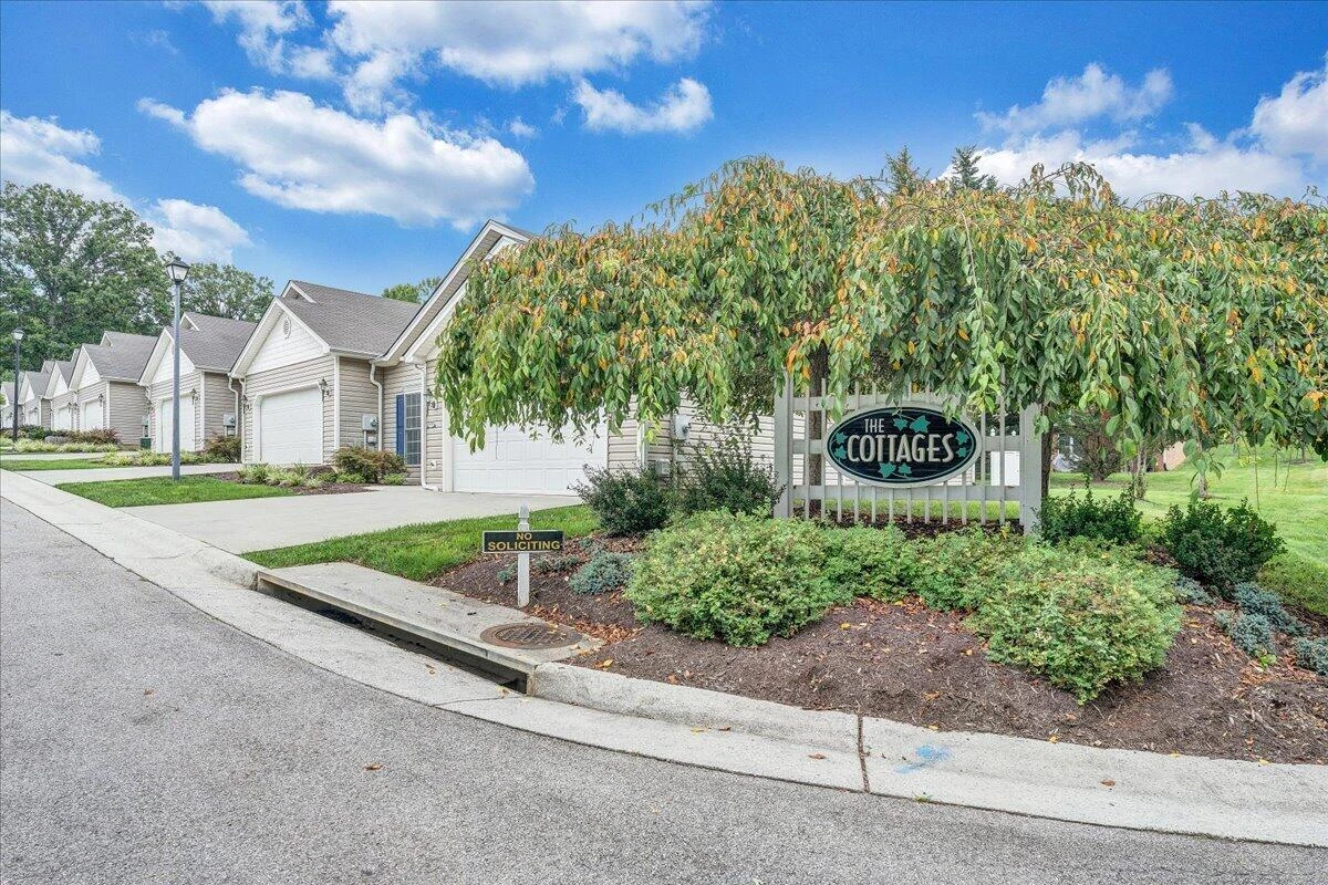 5005 Country Cottage LN - Photo 38