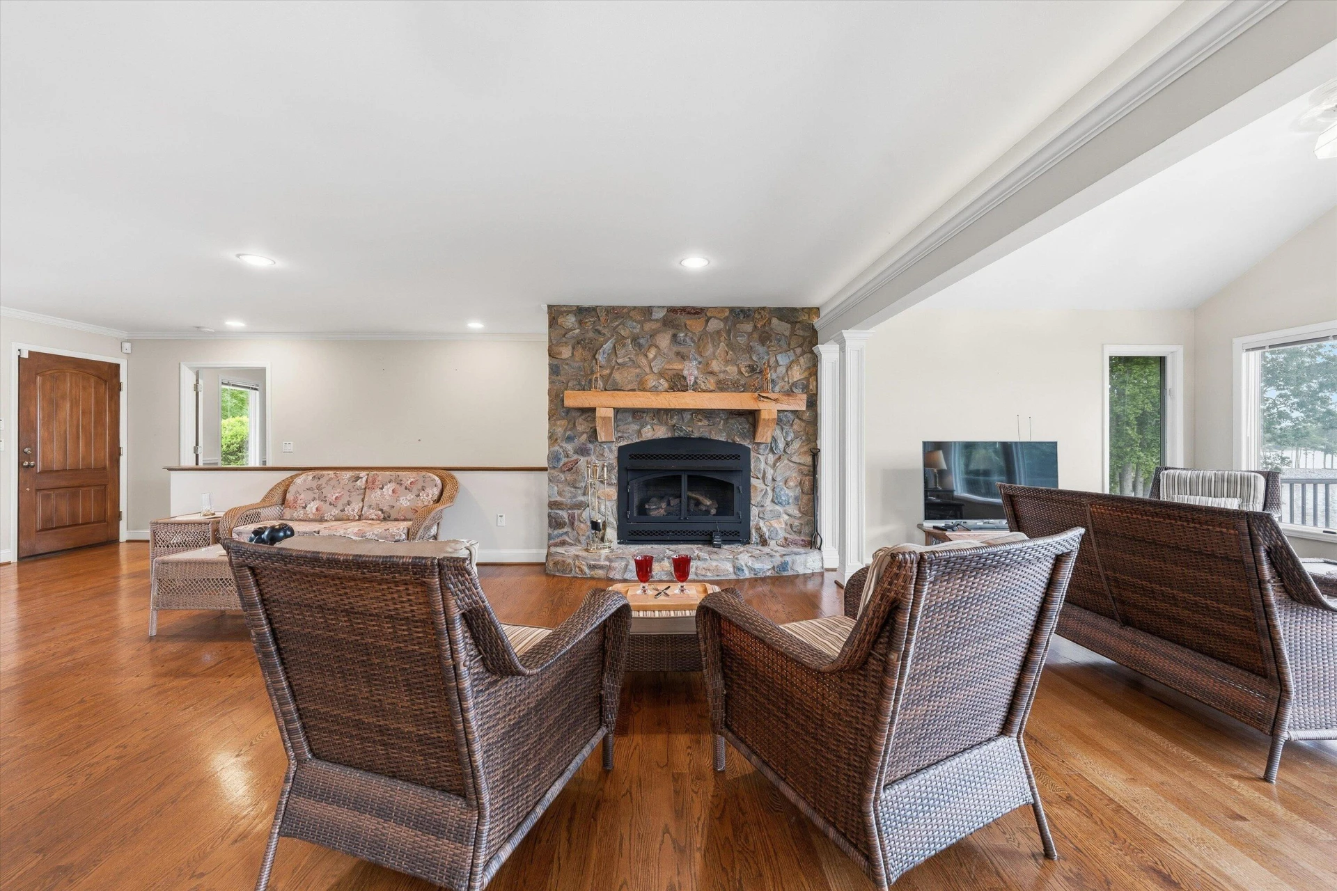 121 Penhook Point - Photo 21