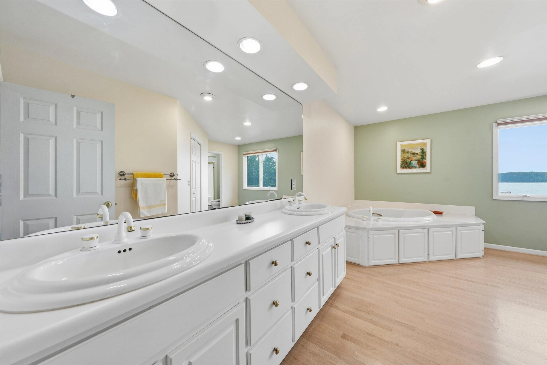 121 Penhook Point - Photo 30