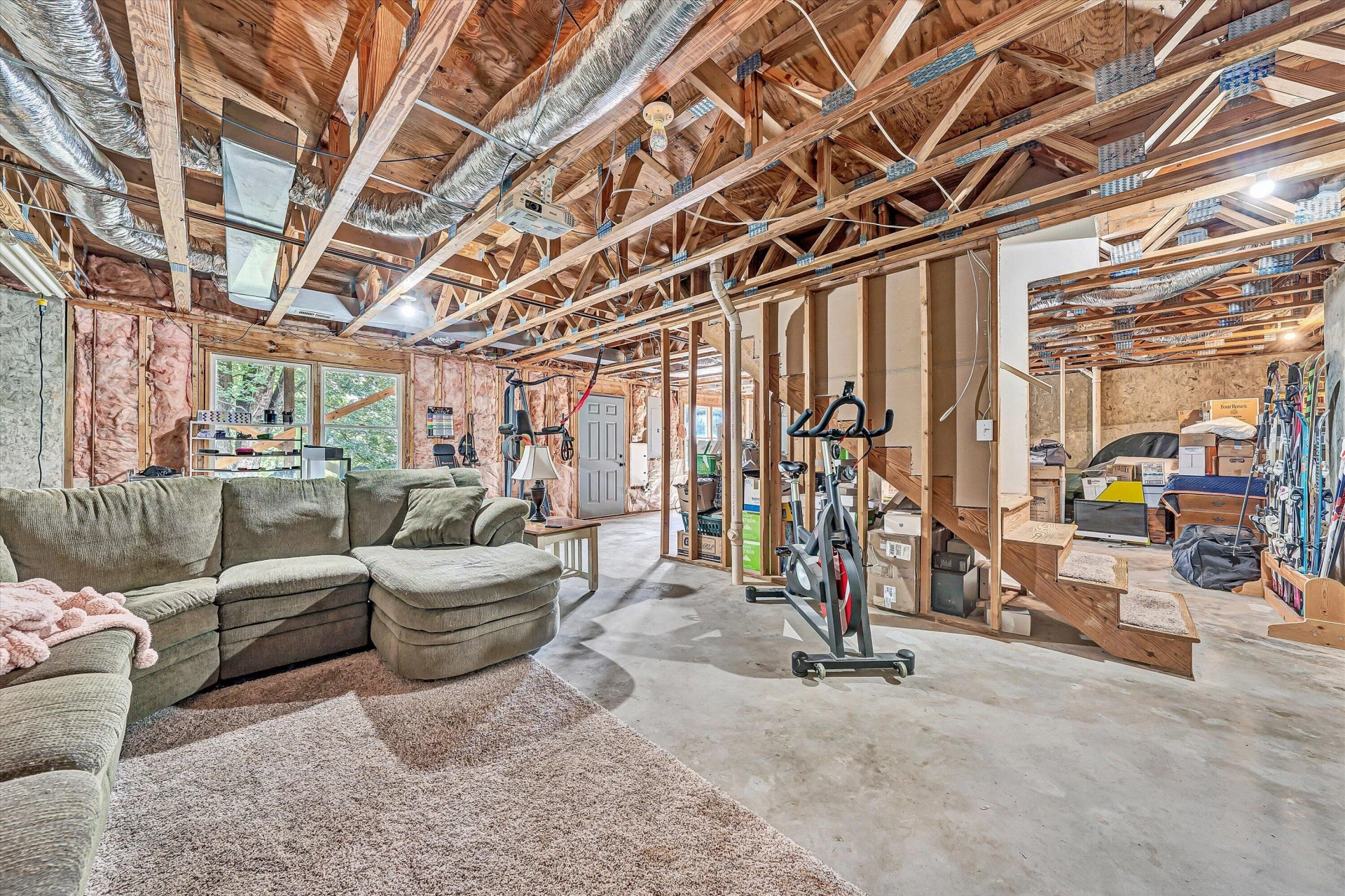 174 Pheasant Run - Photo 38