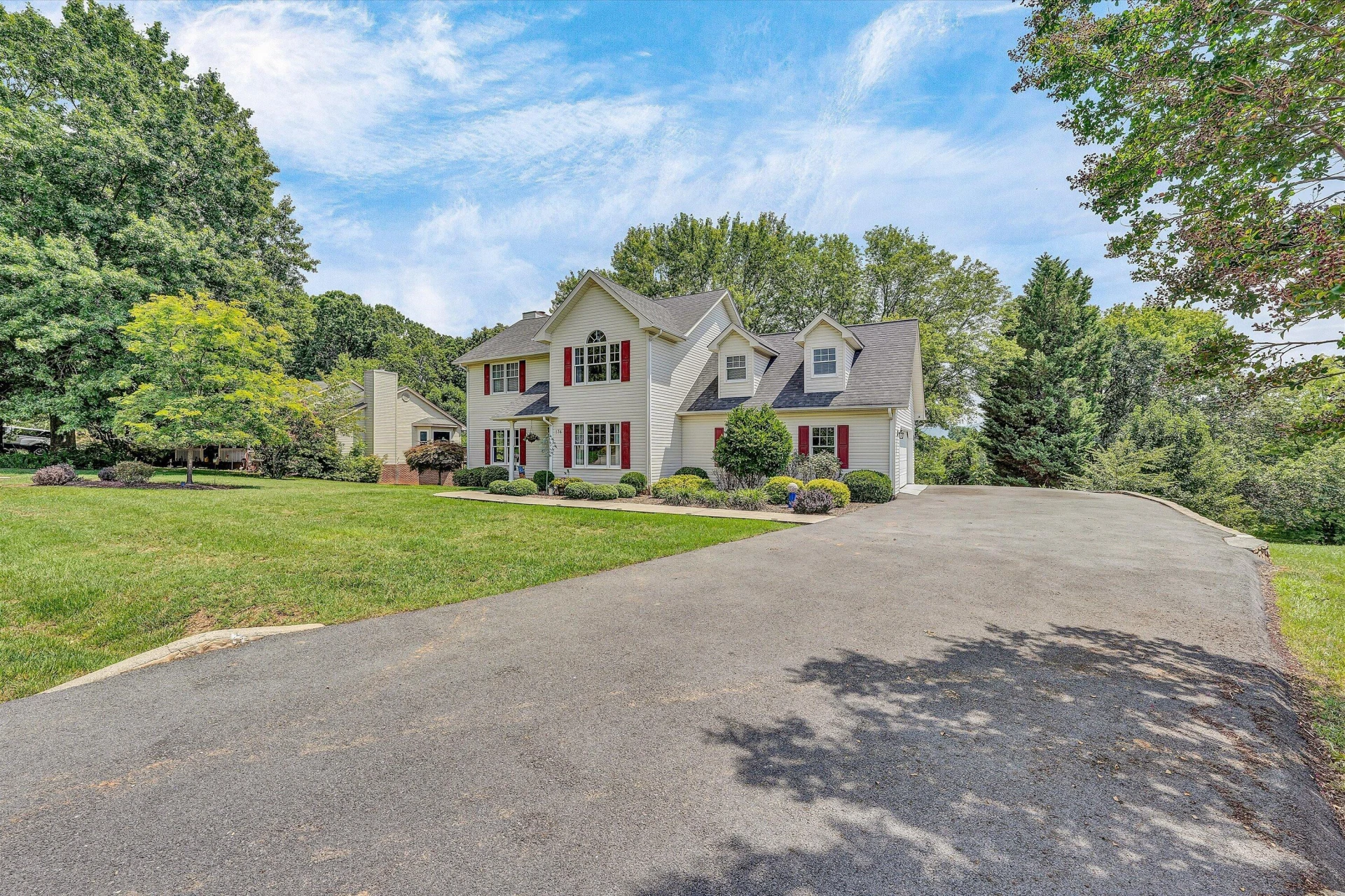174 Pheasant Run - Photo 46