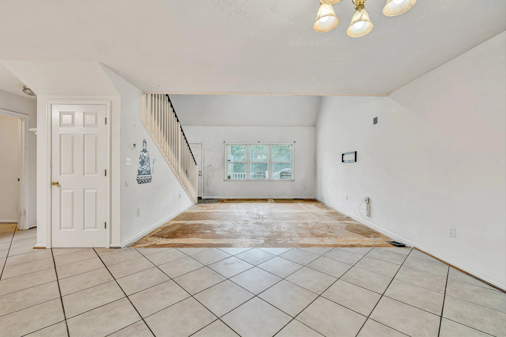 1314 Archbold AVE NE - Photo 7