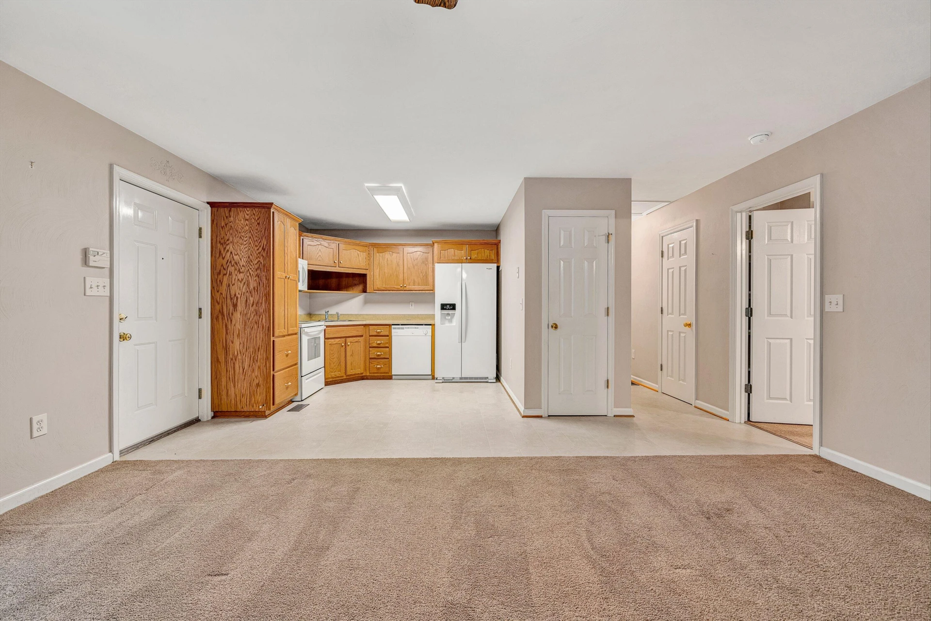 1314 Archbold AVE NE - Photo 25