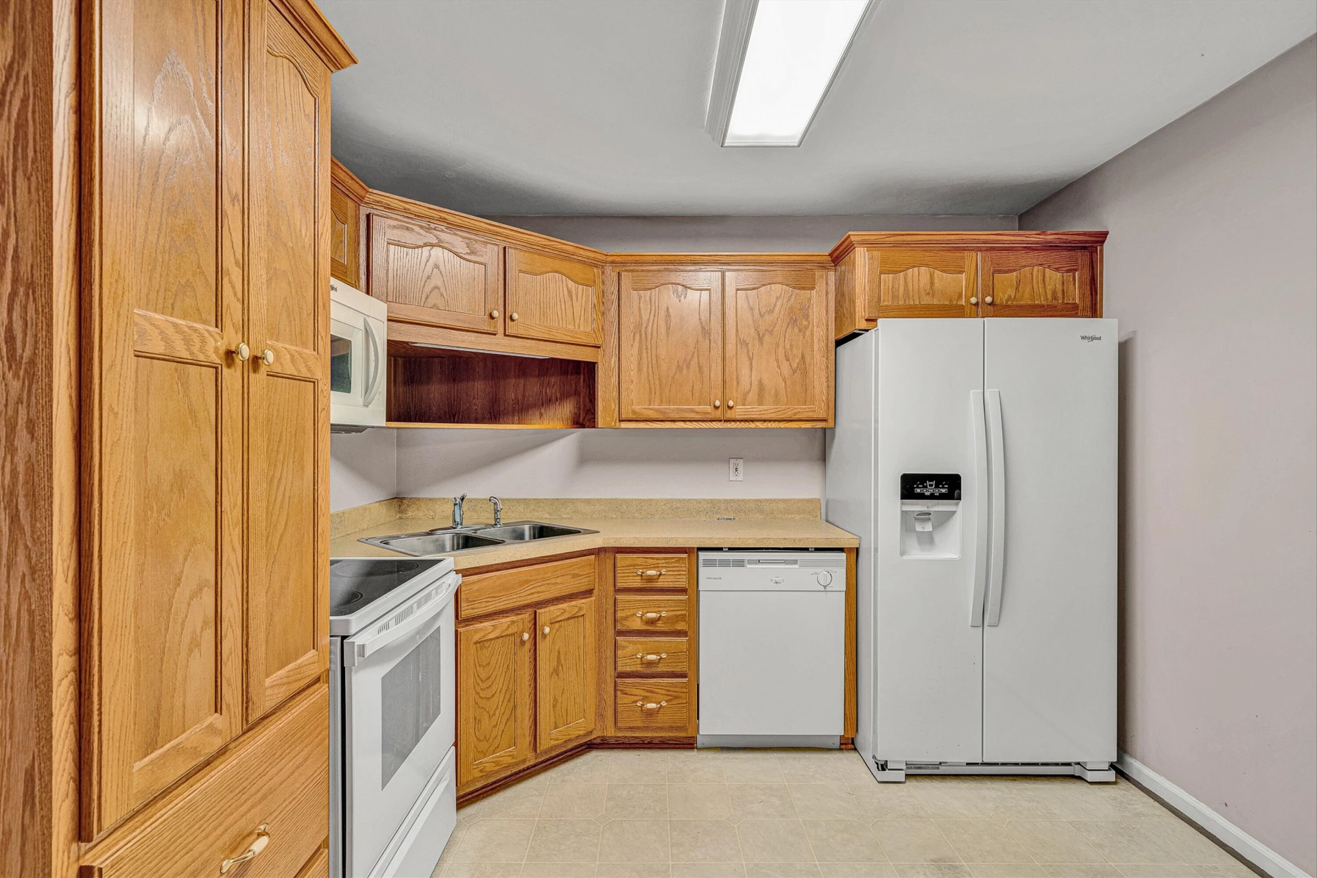 1314 Archbold AVE NE - Photo 27