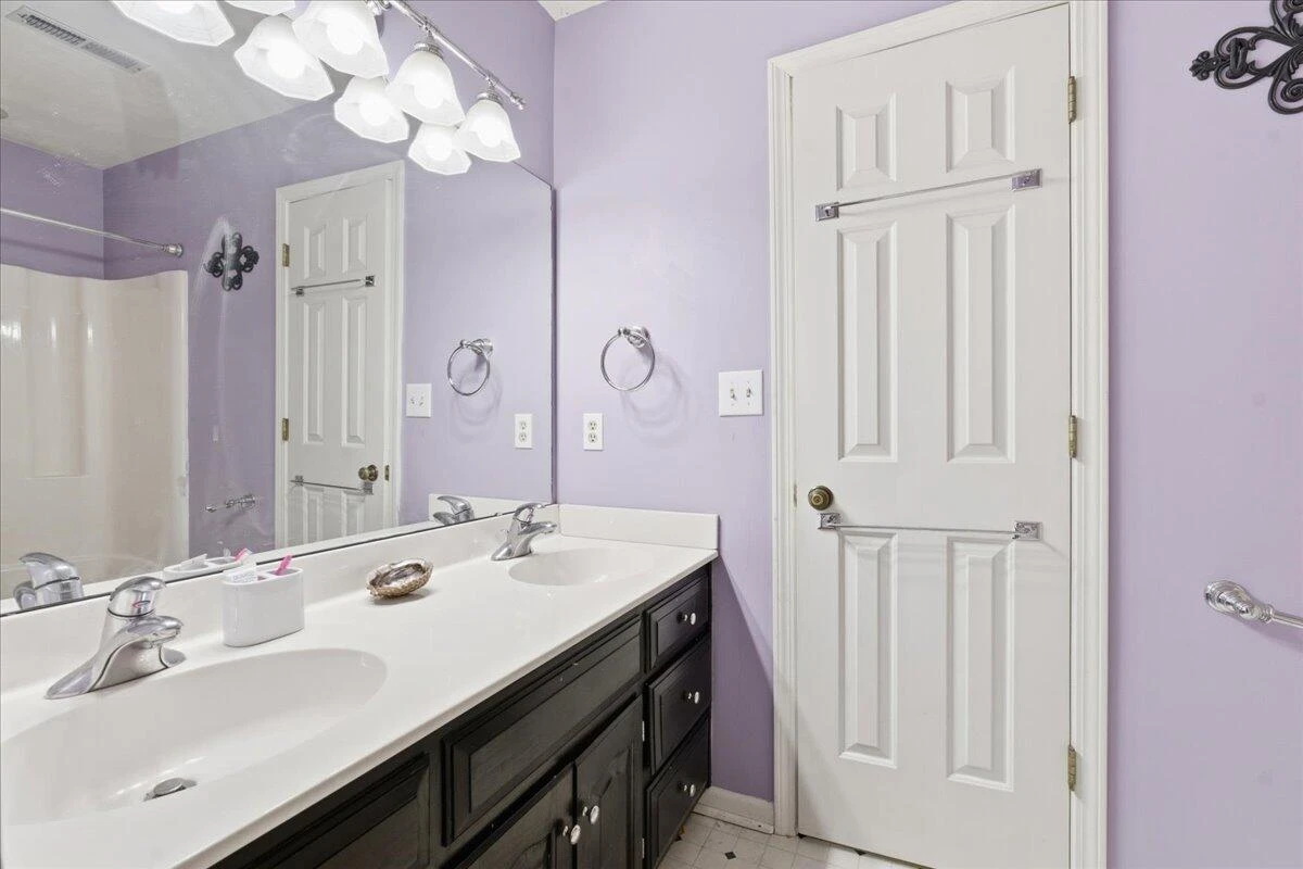 5116 Meadow Creek DR - Photo 33
