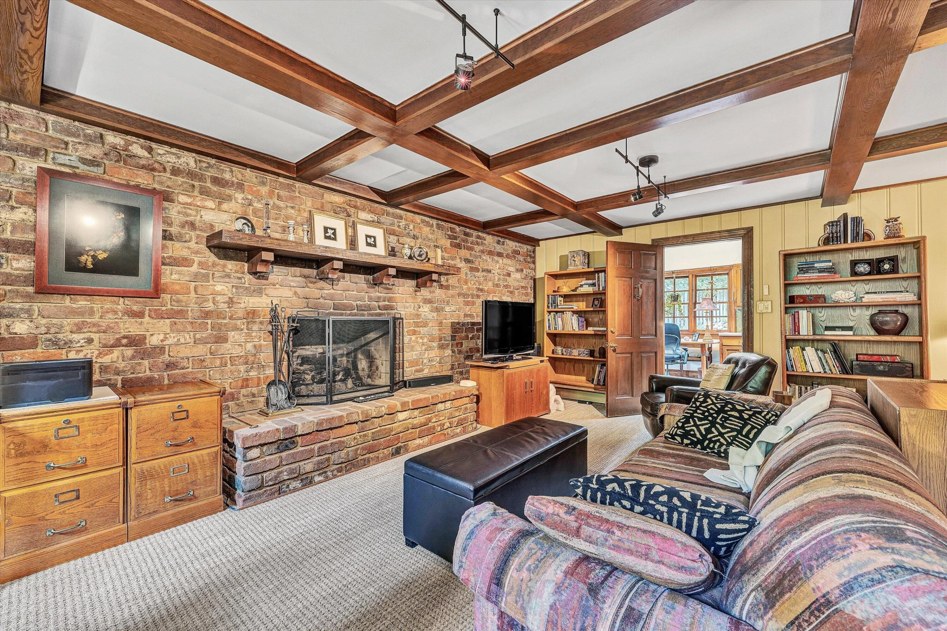 705 Beech RD - Photo 31