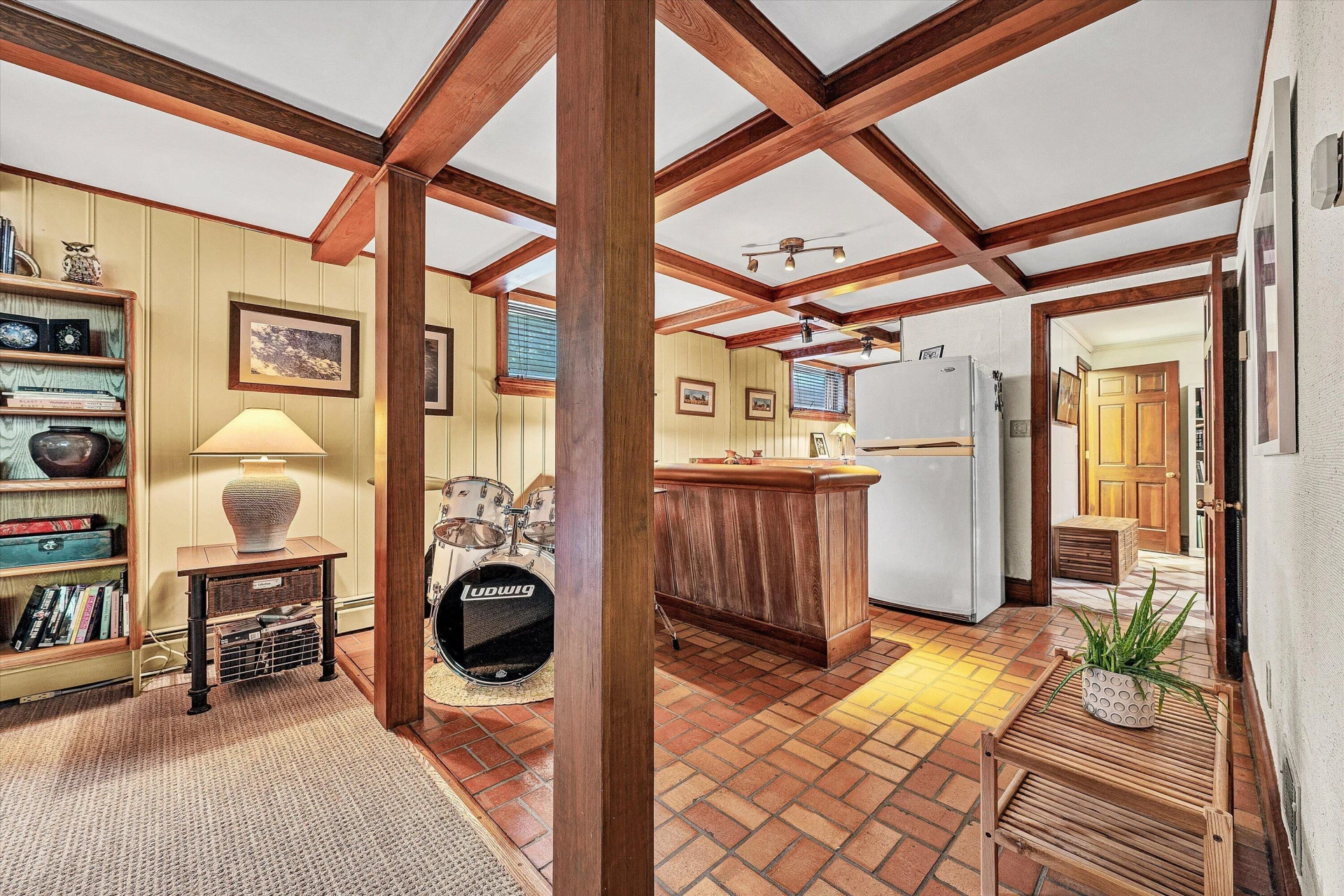 705 Beech RD - Photo 35