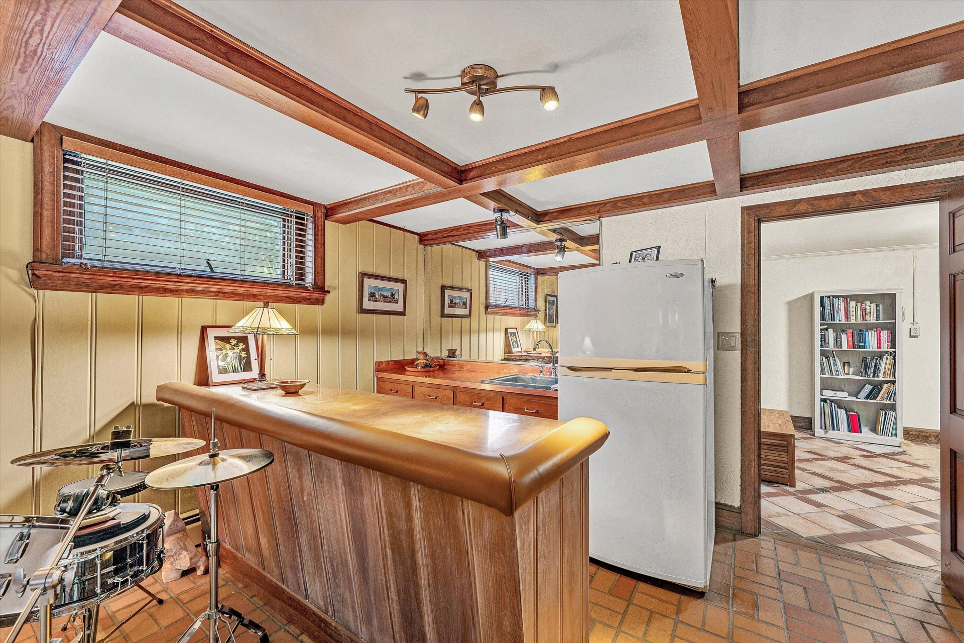 705 Beech RD - Photo 36