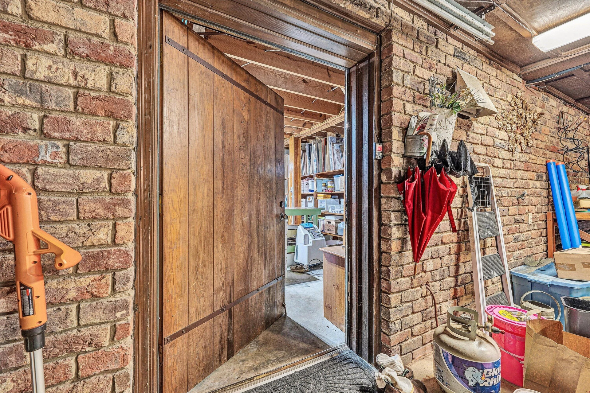 705 Beech RD - Photo 44