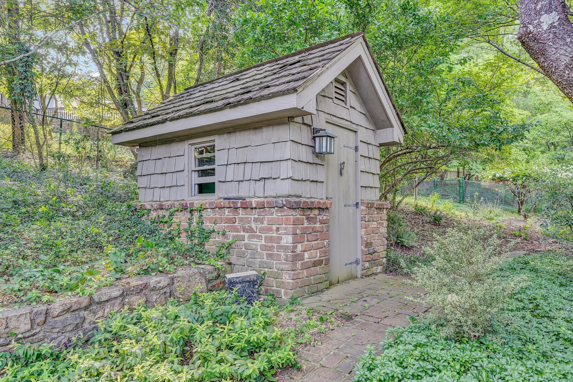 705 Beech RD - Photo 58