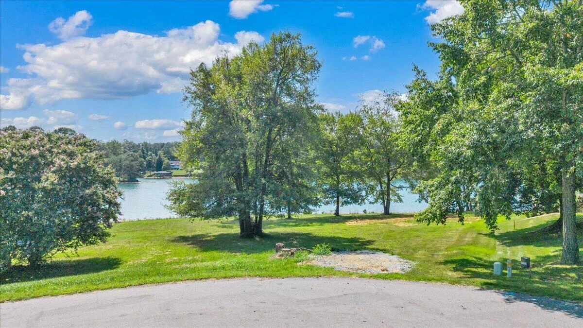 Lot 432 Bridleridge RD