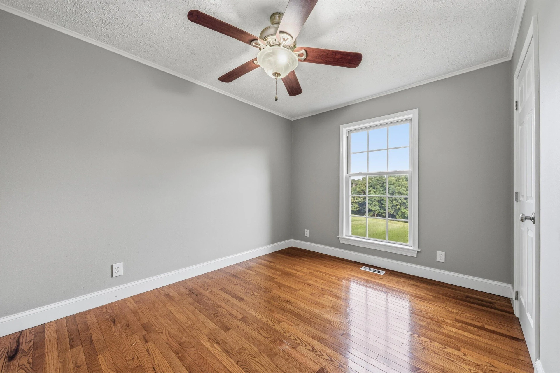 1147 Bluewater DR - Photo 14