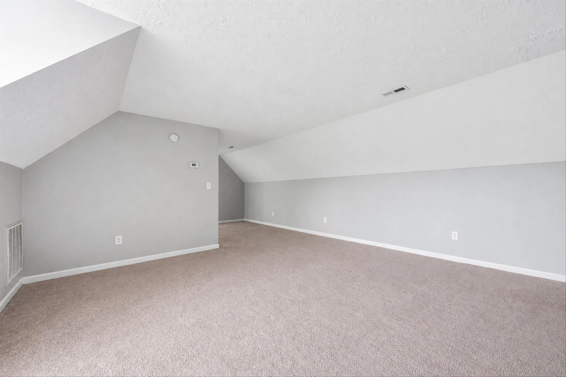 1147 Bluewater DR - Photo 18
