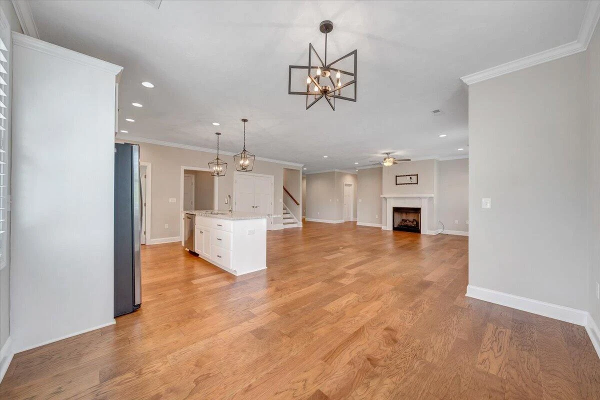 1180 Greenfield ST - Photo 16