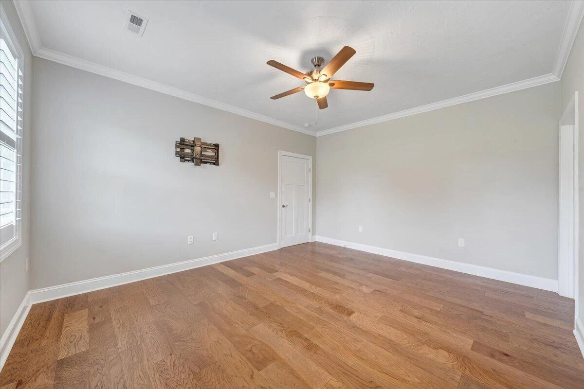 1180 Greenfield ST - Photo 25