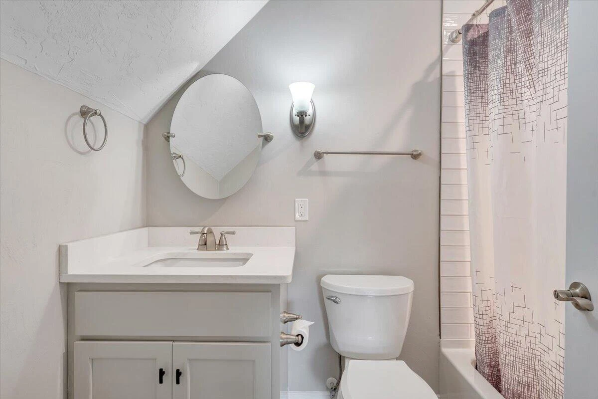 1180 Greenfield ST - Photo 44