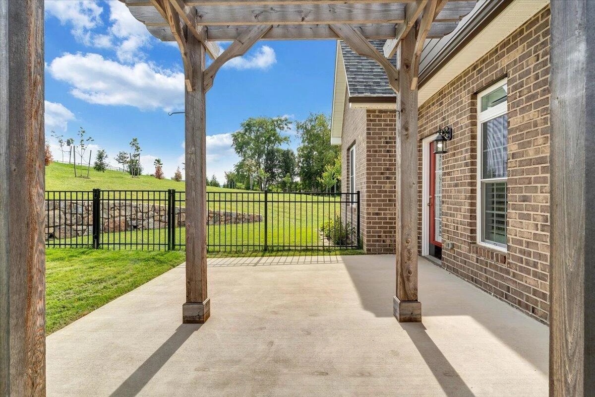 1180 Greenfield ST - Photo 56