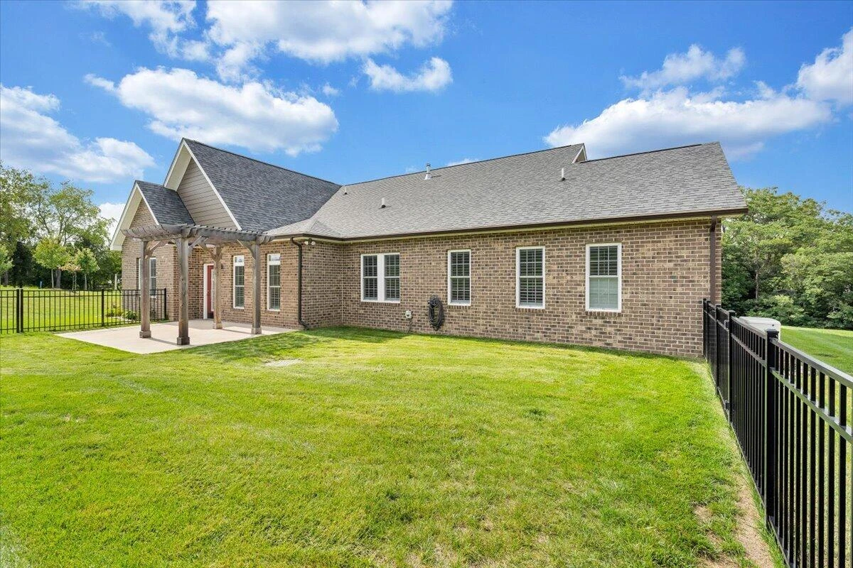 1180 Greenfield ST - Photo 58