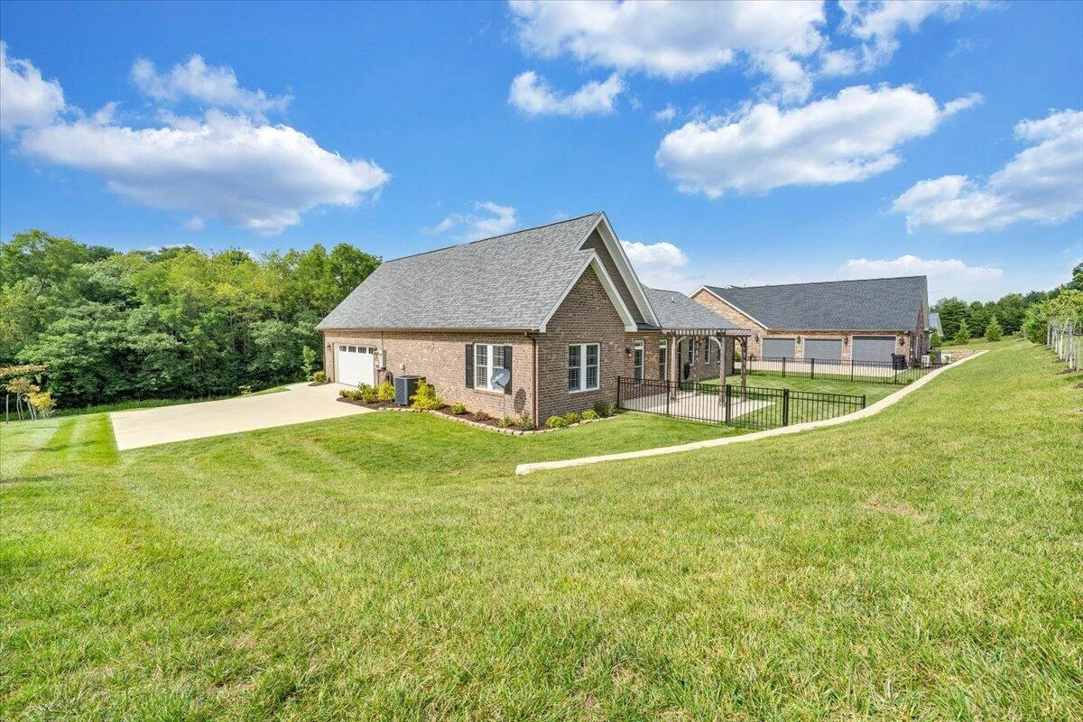 1180 Greenfield ST - Photo 62