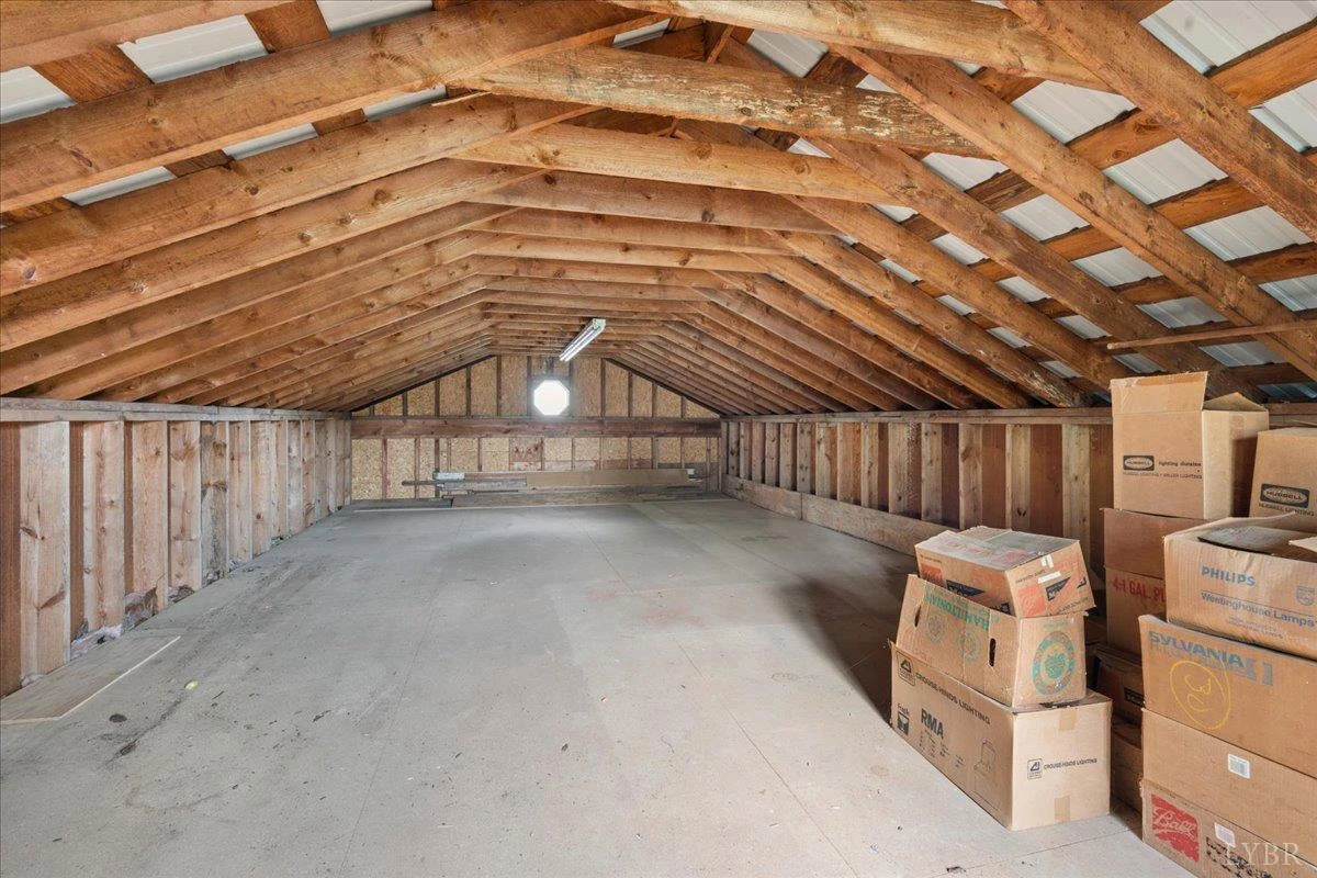 1111 Roundtree DR - Photo 40